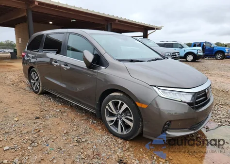 2022 Honda Odyssey Touring from USA, damaged, VIN 5FNRL6H82NB037300